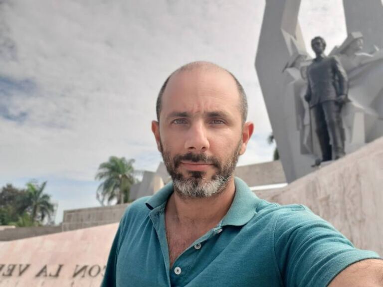 Detienen a Henry Constantin en Camagüey y la Seguridad del Estado no explica de qué lo acusa 4 Detienen a Henry Constantin en Camagüey y la Seguridad del Estado no explica de qué lo acusa