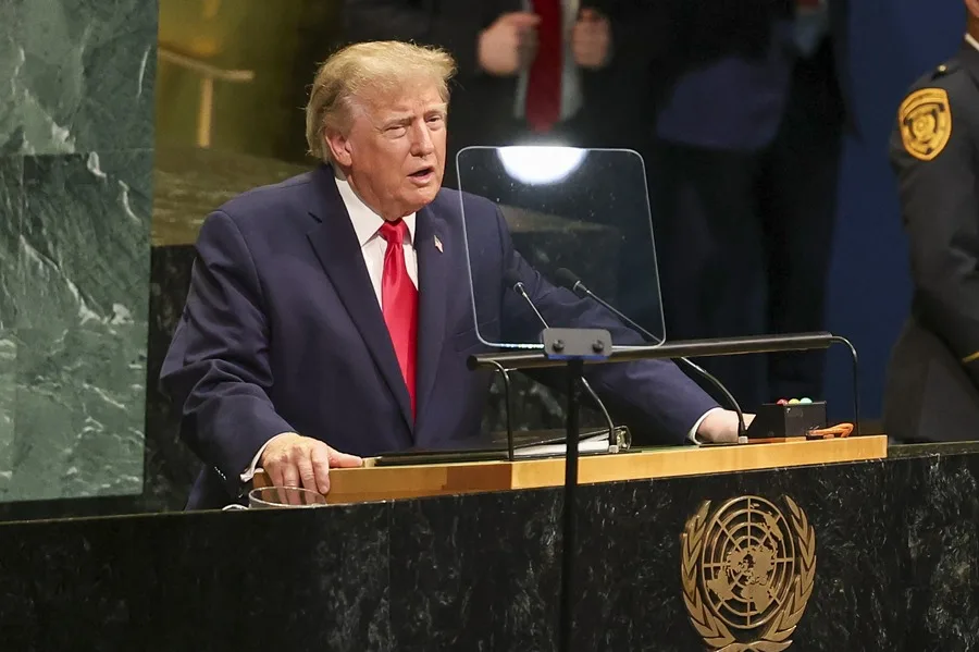 En la foto, Donald Trump