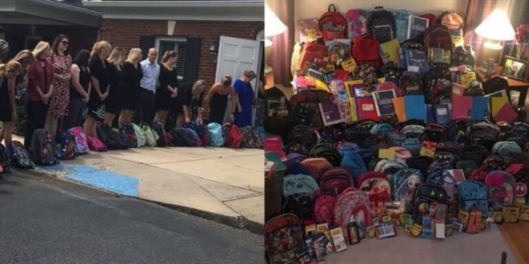 En la foto, Mochilas para escolares en algún lugar del mundo