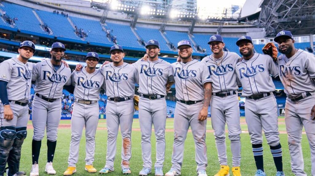 Nueve latinoamericanos hicieron historia con el primer line up completamente latino en MLB
