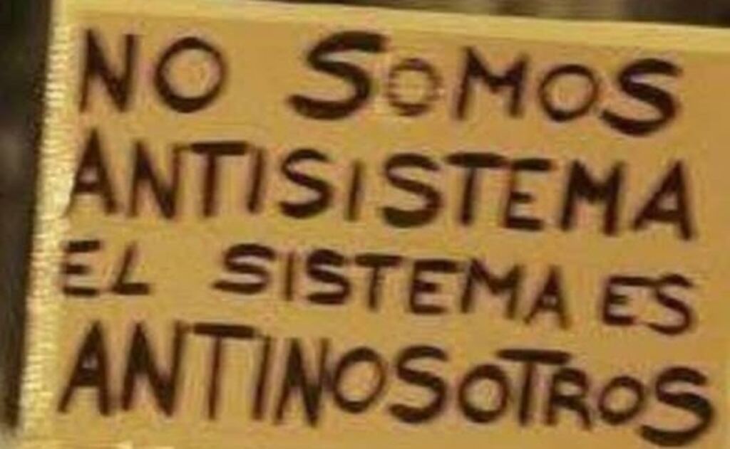 En la foto, un cartel político