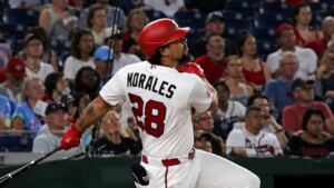 En la foto, Yohandy Morales en su debut con los Washinton Nationals