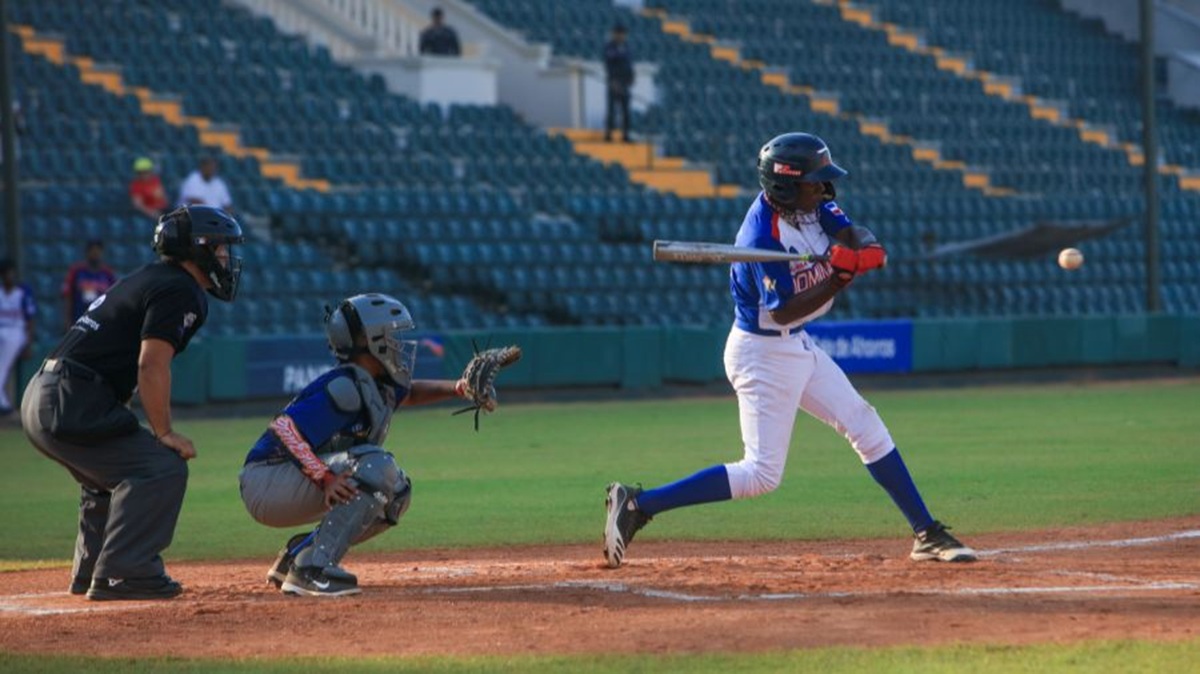 Ángel García, el “Ohtani dominicano” que ya brilló en la Serie del Caribe Kids 1 En la foto, el jovencito Ángel David García