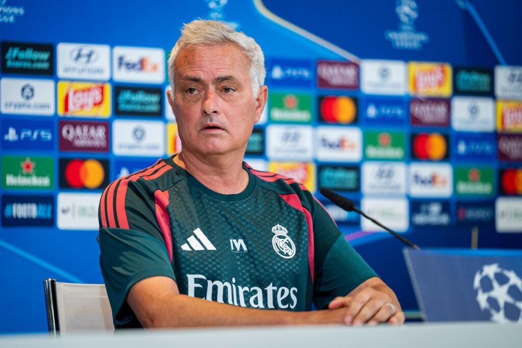 Mourinho: “No quiero jugar bien como contra el Betis y perder” 3 En la foto, José Mourinho en la rueda de prensa antes del Inter de Milán