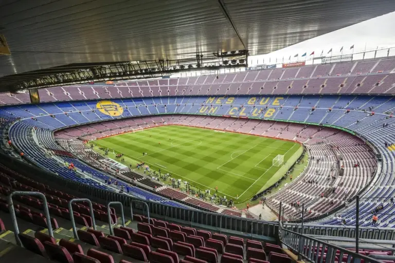 En la foto, Imagen de archivo del Camp Nou, en Barcelona.