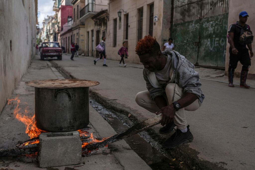 En la foto, crisis total en Cuba