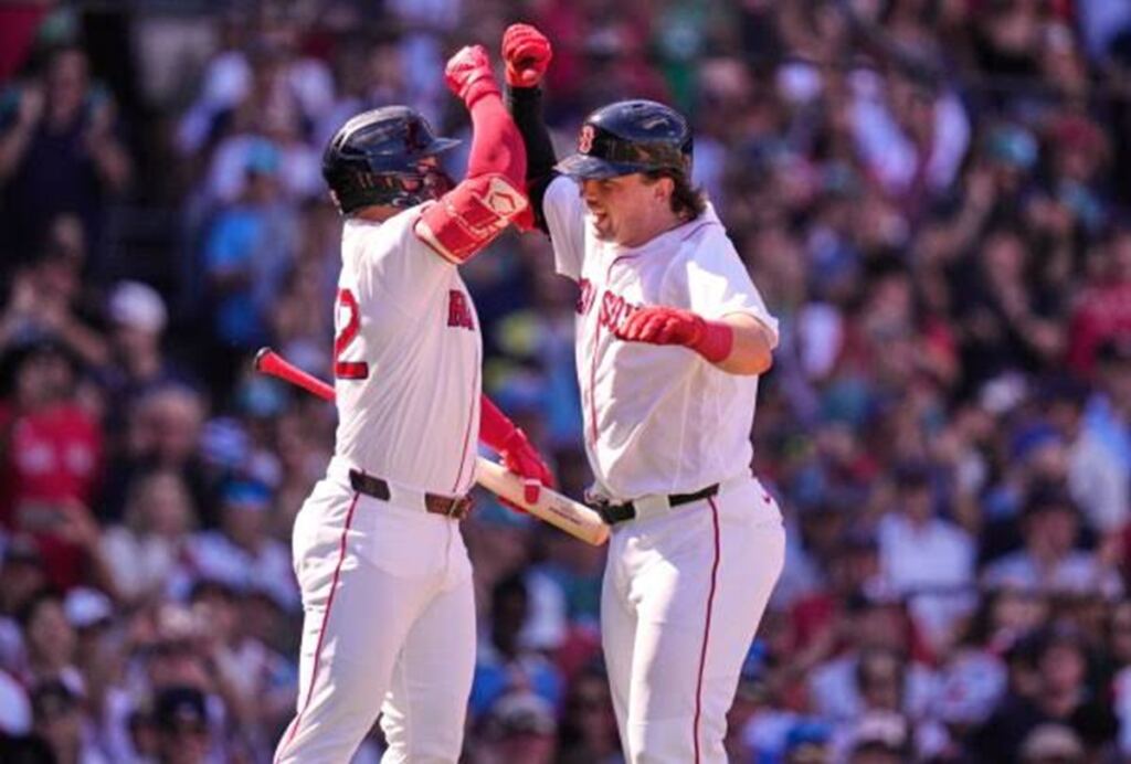 A costa de Guardians, Orioles frena su racha de derrotas en seis 3 En la foto, a la derecha, Adley Rutschman
