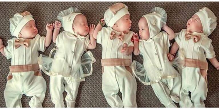 En la foto, los quitillizos ucranianos