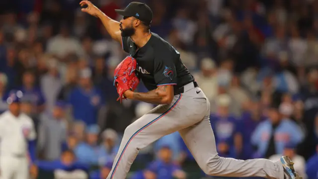Marlins impide que Cubs asegure boleto a los playoffs 1 En la foto, Sandy Alcántara