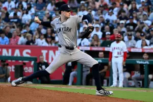 En la foto, Cam Schlitter