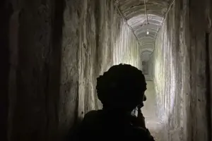 En la foto, un soldado israelí