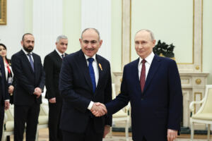 En la foto, Nikol Pashinyan y Vladímir Putin