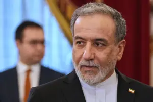 En la foto, el ministro de Asuntos Exteriores de Irán, Abás Araqchí