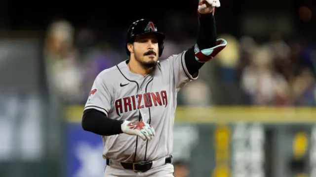 En la foto, Nolan Arenado