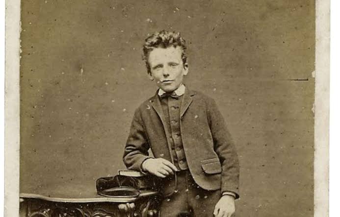 Vincent van Gogh: biografía del pintor de los girasoles 3 Vincent van Gogh: biografía del pintor de los girasoles