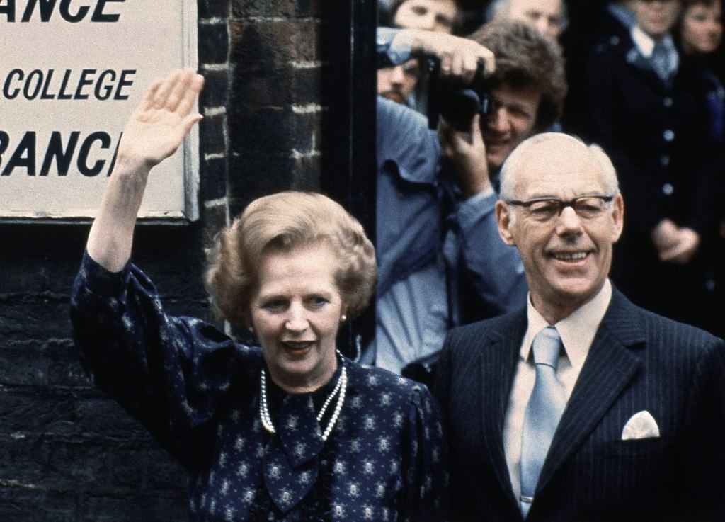 Margaret Thatcher: Biografía de la Dama de Hierro