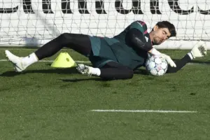 En la foto, el portero del Real Madrid Thibaut Courtois, durante un entrenamiento