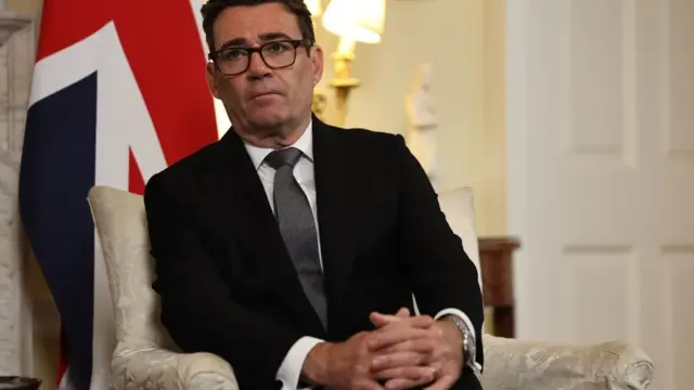 El primer ministro de Reino Unido dice ahora ser partidario de considerar el libre movimiento con la Unión Europea 1 En la foto, el primer ministro de Reino Unido, Andy Burnham