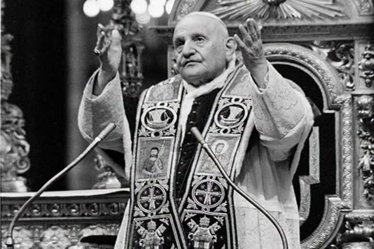 El papa que aguantó 11 En la foto, el papa Juan XXIII