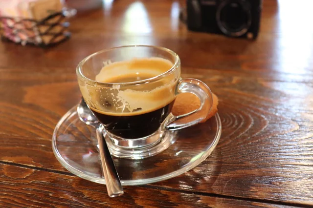 En la foto, un café