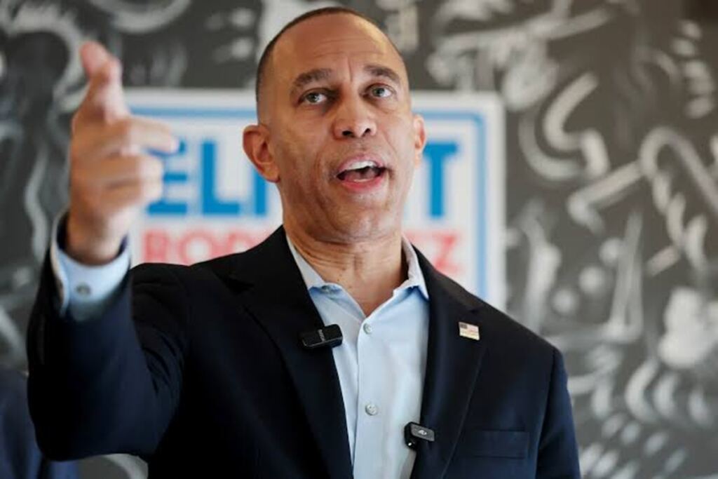 En la foto, Hakeem Jeffries