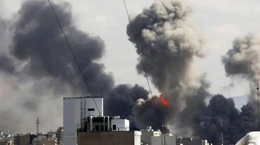 En la foto, imagen de archivo del bombardeo de EEUU e Israel contra Irán