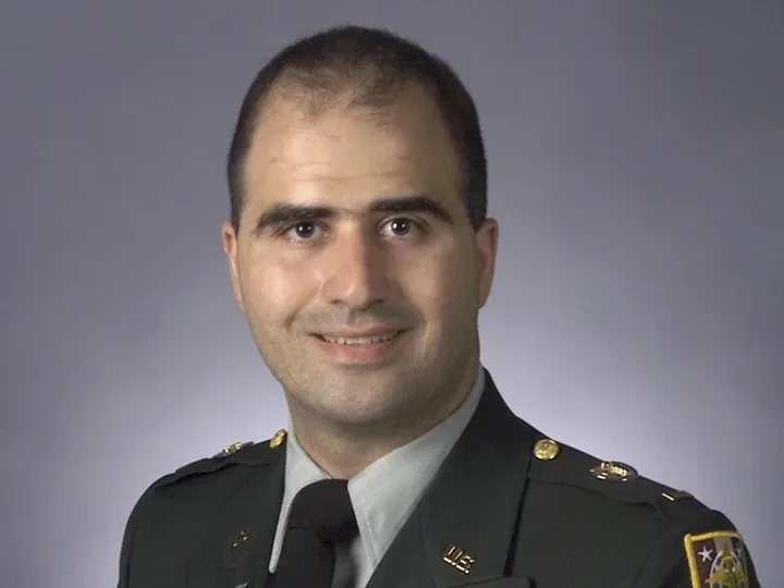 En la foto, el excomandante estadounidense Nidal Malik Hasan