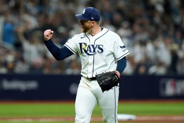 Rasmussen coquetea con juego sin hits y Rays abren serie divisional con triunfo 1-0 sobre Yankees 2 En la foto, Drew Rasmussen