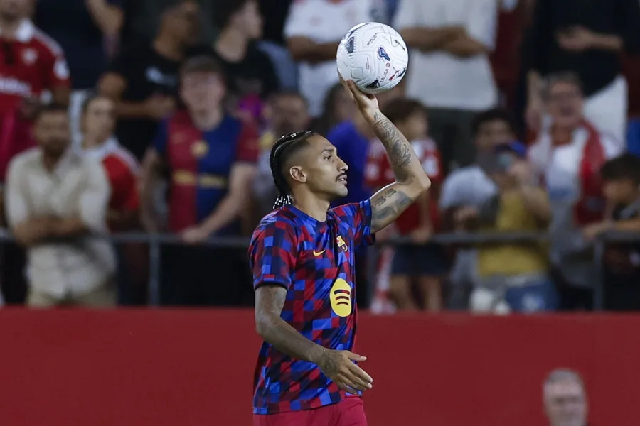 En la foto, El delantero del Barcelona Raphinha