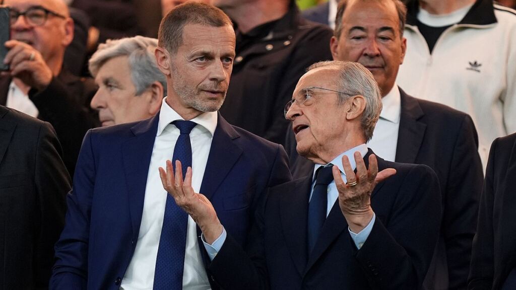 En la foto, los presidentes de la UEFA y el Real Madrid, Aleksander Ceferin y Florentino Pérez