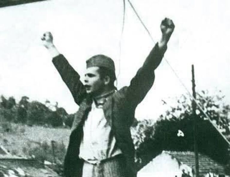 El héroe que murió de pie 4 En la foto, Stjepan Filipović arenga al pueblo antes de ser ejecutado