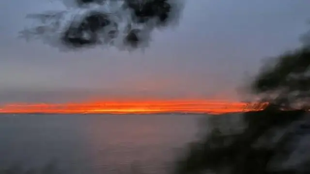 En la foto, un amanecer