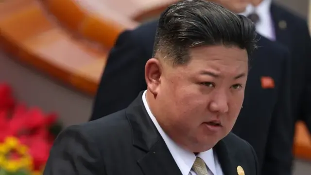 En la foto, el líder de Corea del Norte, Kim Jong Un