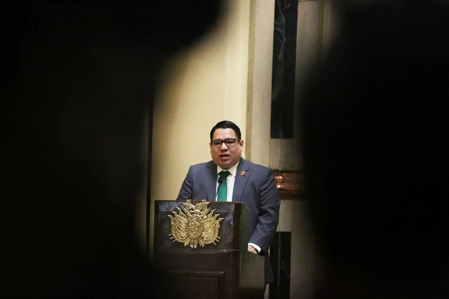 En la foto, el fiscal general de Bolivia, Roger Mariaca, durante su posesión el 22 de octubre de 2024, en La Paz