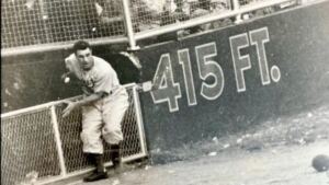 En la foto, Al Gionfriddo en la fenomenal atrapada ante DiMaggio