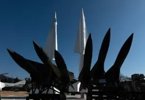 En la foto, Fotografía de archivo de un misil balístico táctico Scud-B norcoreano expuesto en el Museo Conmemorativo de la Guerra de Corea, en Seúl (Corea del Sur)