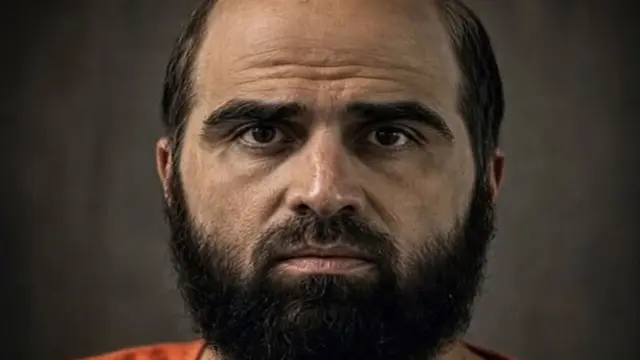 En la foto, Nidal Hasan