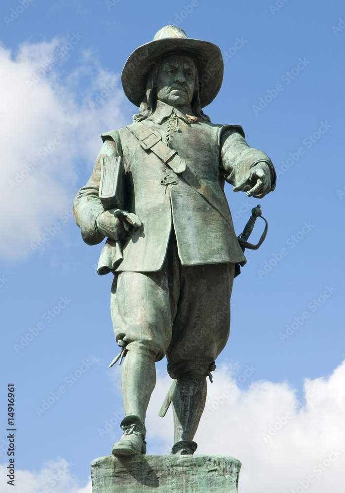 Oliver Cromwell: Biografía del Moisés Puritano