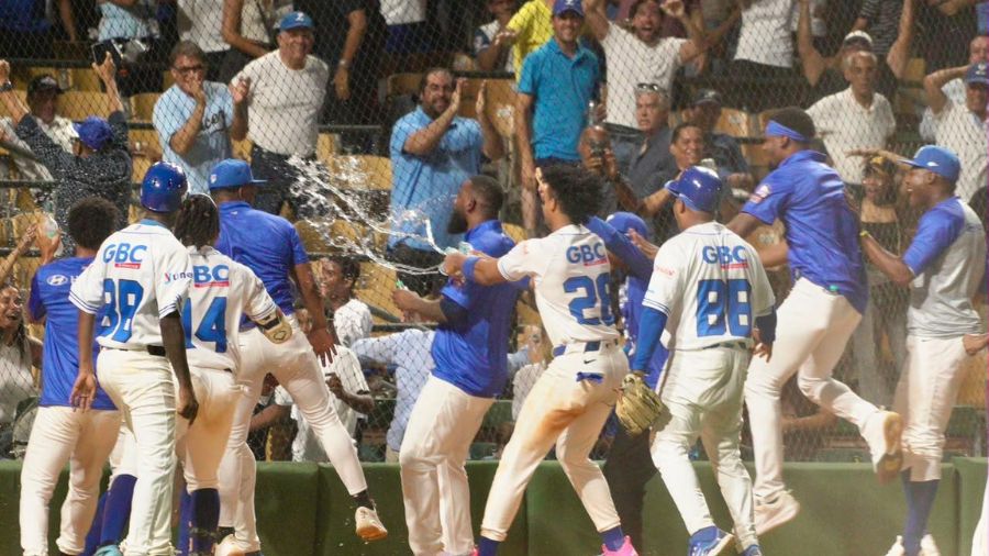 Bonifacio rompe récord en Dominicana; Ibarra conecta dos jonrones y Atondo llega a 500 hits en México