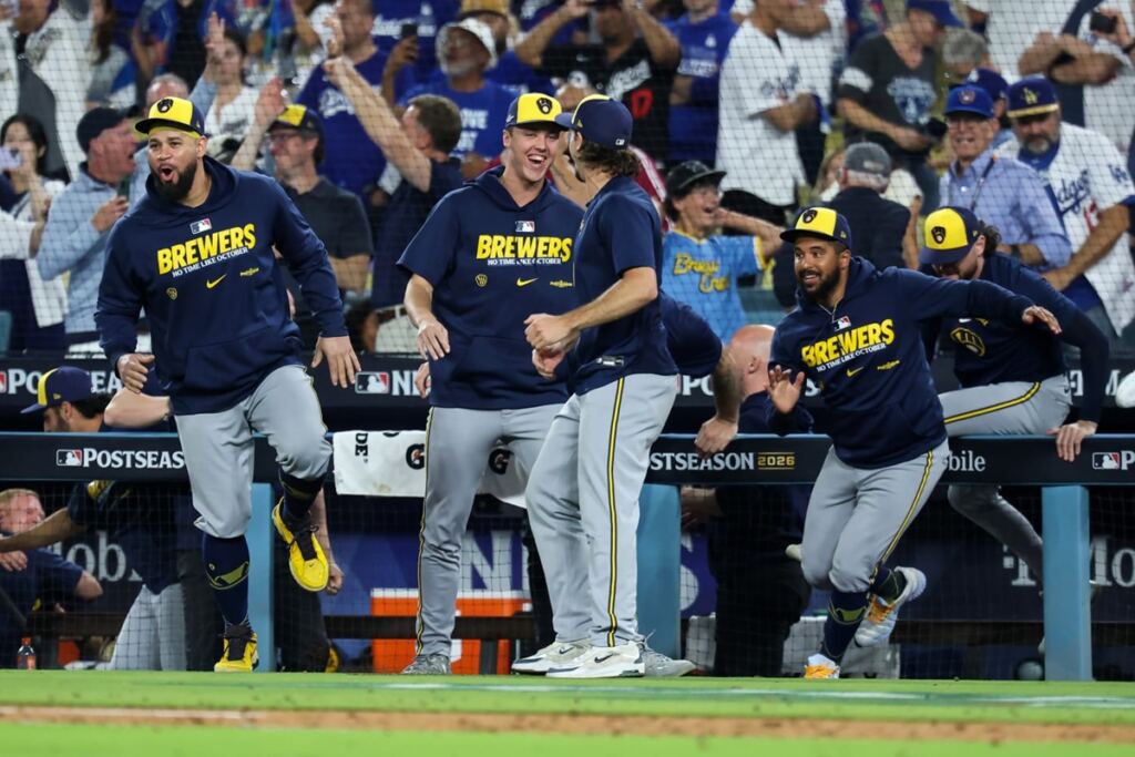 En a foto, los Brewers celebran su pase a la Serie Mundial