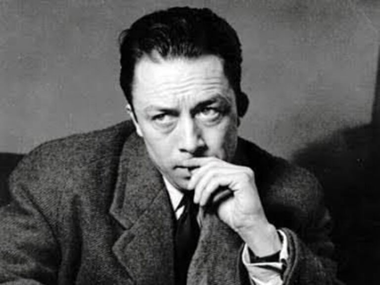 En la foto, el premio Nobel de Literatura Albert Camus
