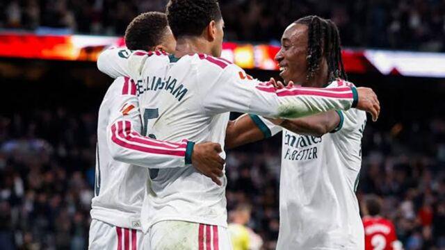 En la foto, Jugadores del Real Madrid festejando un gol