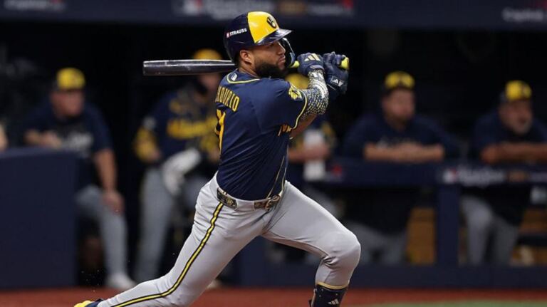 Jackson Chourio hace historia y acerca a Milwaukee a su primera corona de Serie Mundial 5 En la foto, Jackson Chourio