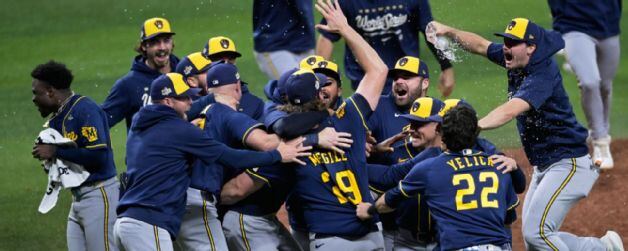 Milwaukee hace historia y conquista su primera Serie Mundial