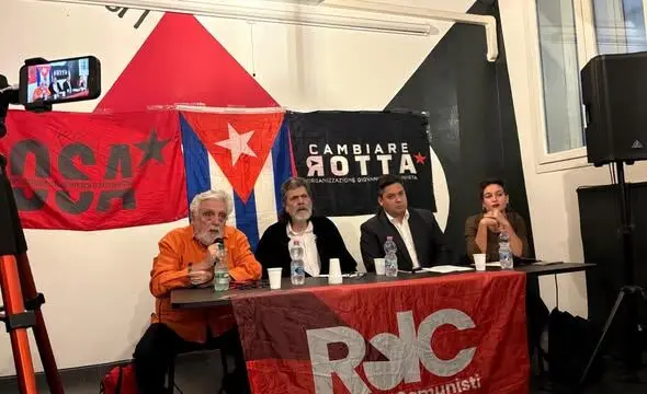 Roma, tres gatos y una "gran conferencia"